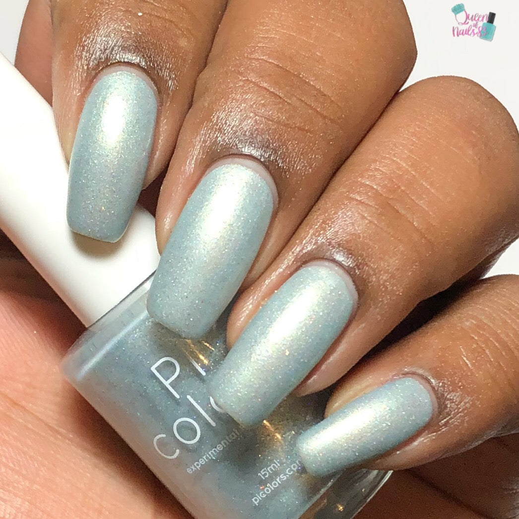 Garúa.123 Green Nail Polish