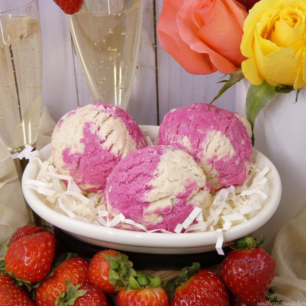 Strawberry Puff Bubble Scoops