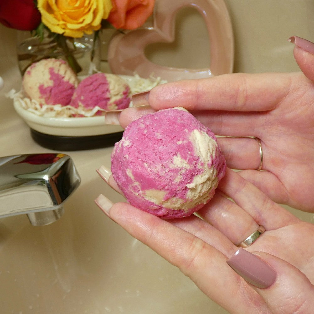 Strawberry Puff Bubble Scoops