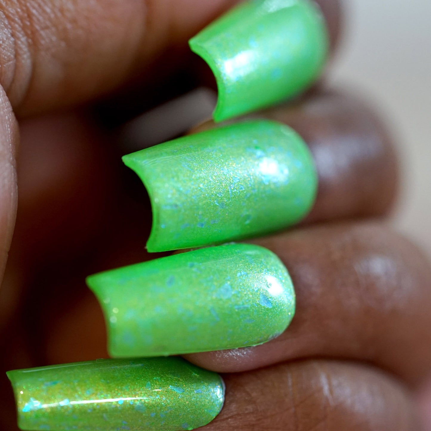 Acid Green Vapors.205 Green Nail Polish