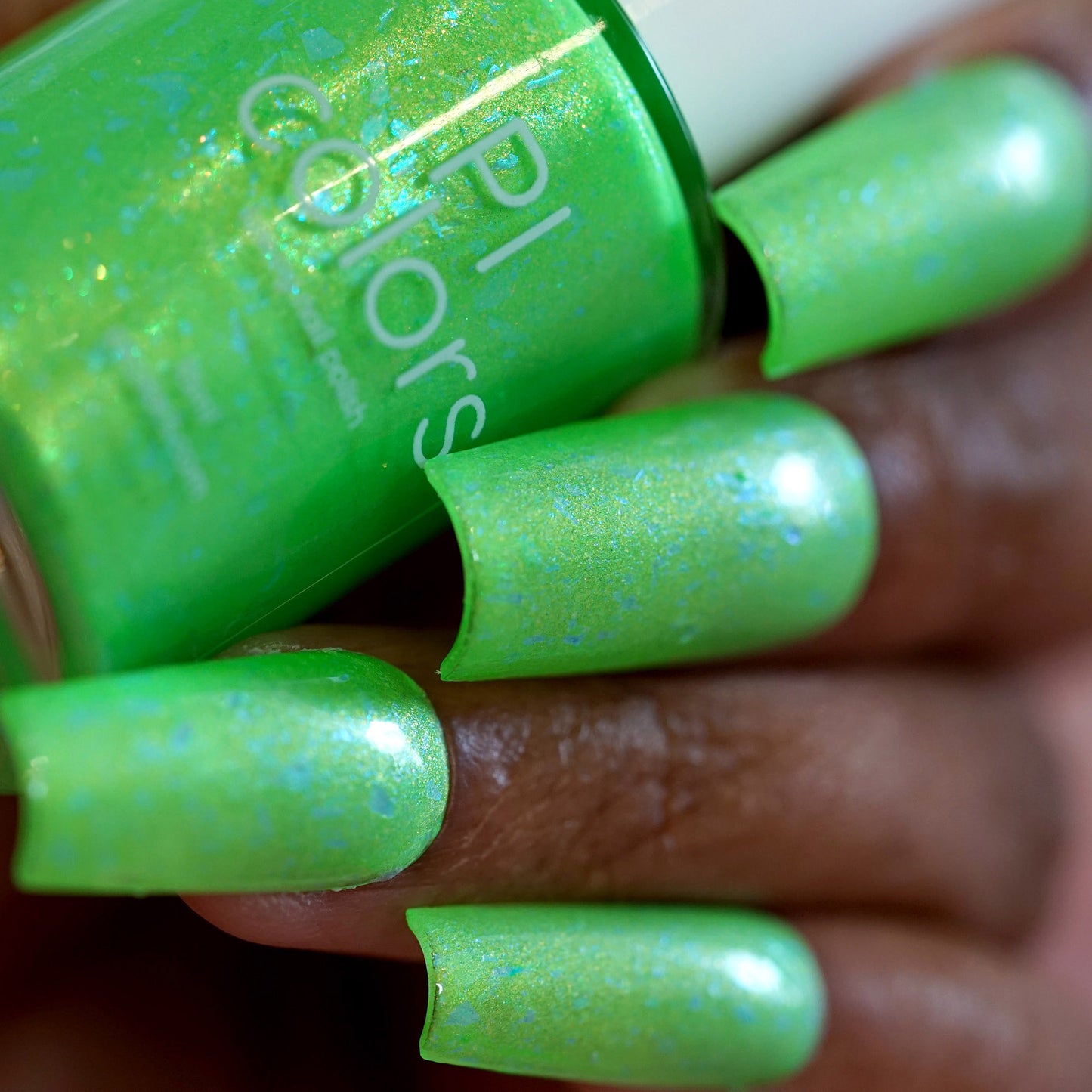 Acid Green Vapors.205 Green Nail Polish